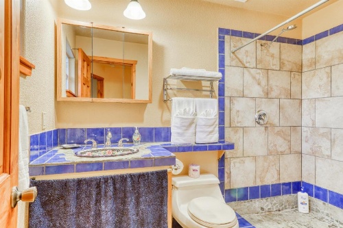 Frog Terrace image 11